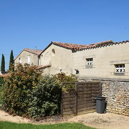 Domaine Des Plaines Du Vercors Bed and breakfast Chabeuil